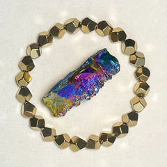 Bracelet with Triangular Cut Pendant